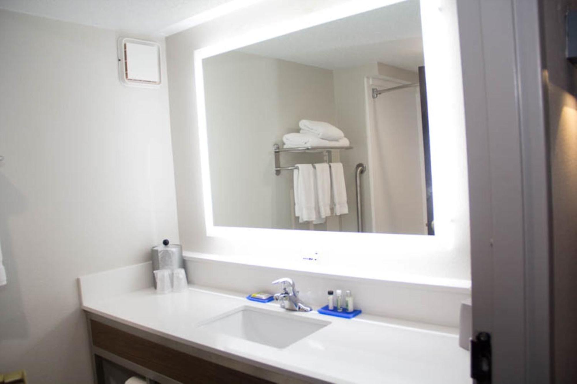 Holiday Inn Express & Suites Kings Mountain - Shelby Area By Ihg Eksteriør billede